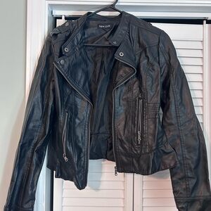 New Look Black Faux Leather Moto Jacket with Zip Detail